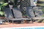 Алуминиев шезлонг за голям басейн